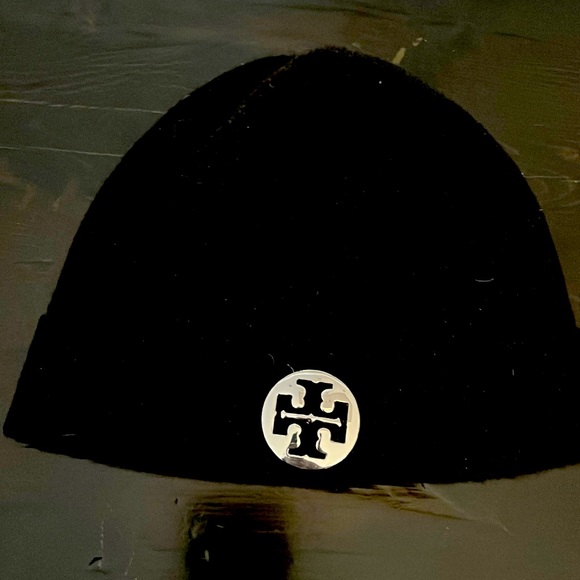 Tory Burch Accessories - Never worn in storage Tory Burch beanie